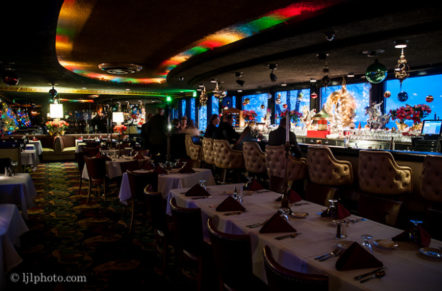 HOBNOB Restaurant & Cocktail Lounge